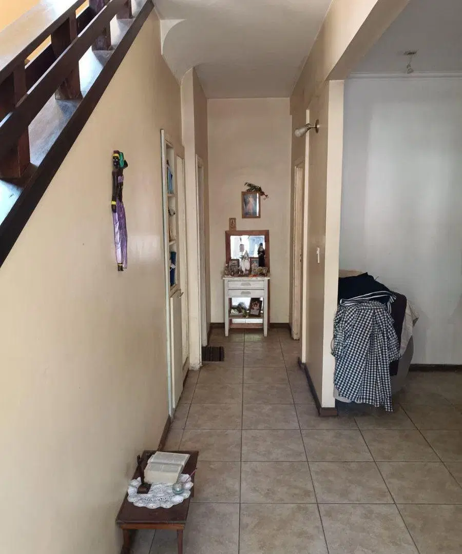 Venta casa 2 plantas 4 amb pileta quincho 2