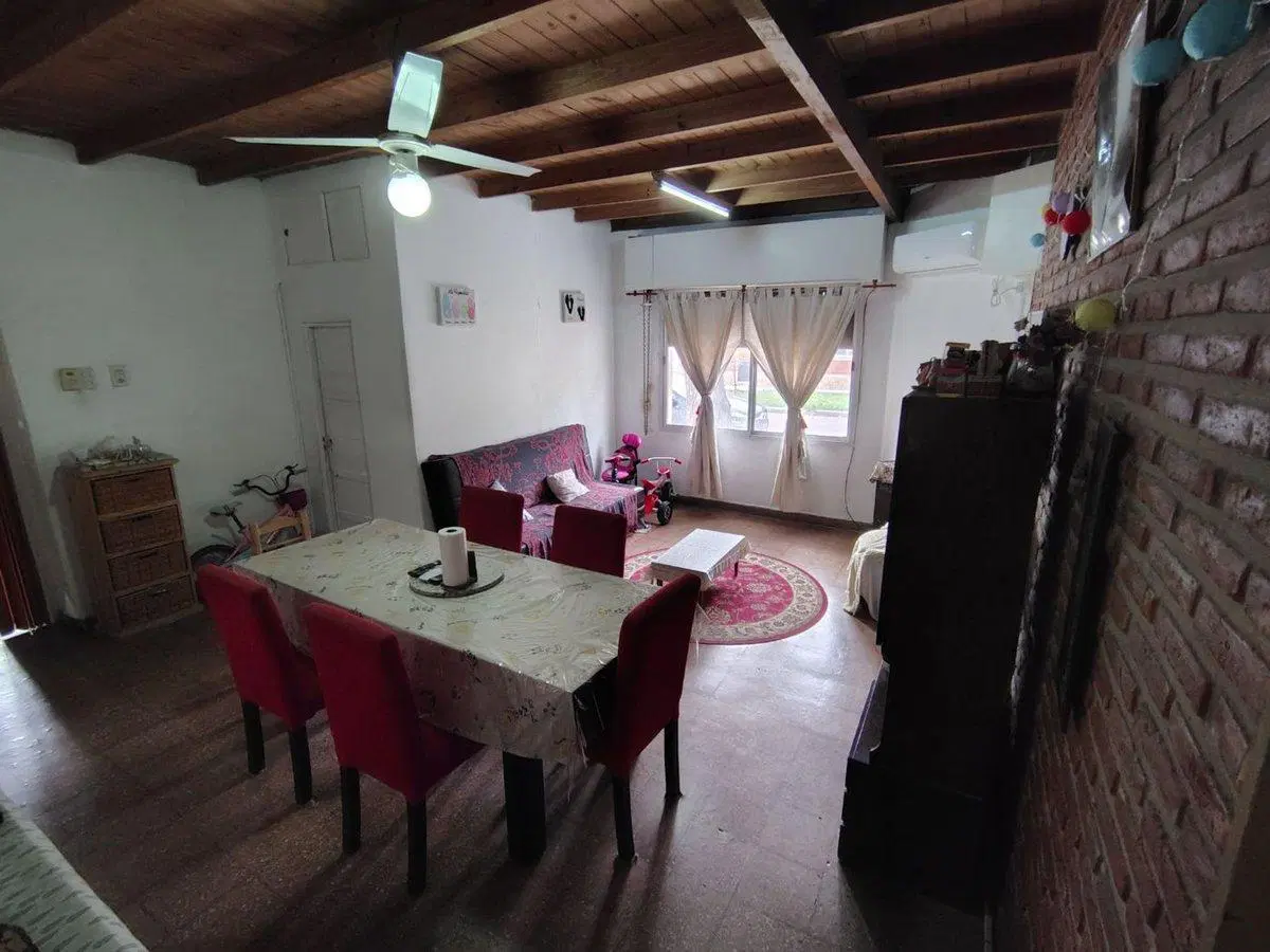CASA 4 AMB EN LOTE PROPIO VILLA TESEI NUEVO VALOR 5