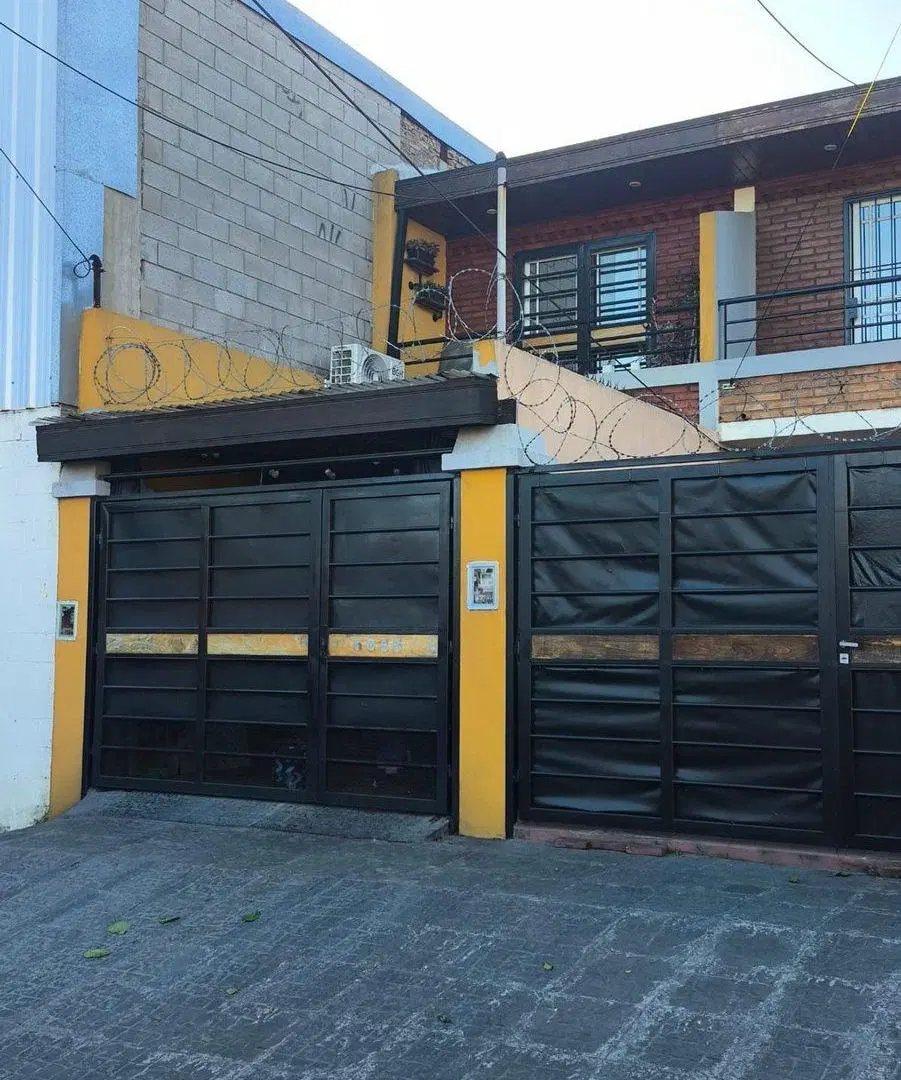 VENTA CASA DÚPLEX 3 AMB I. CASANOVA APTO CRÉDITO 5