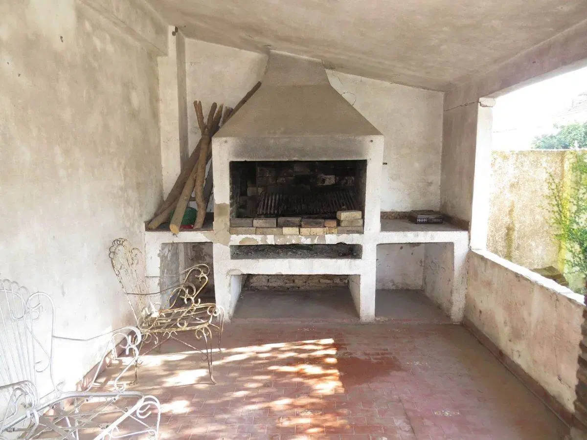 VENTA DE CASA + DEPARTAMENTO EN HURLINGHAM 4