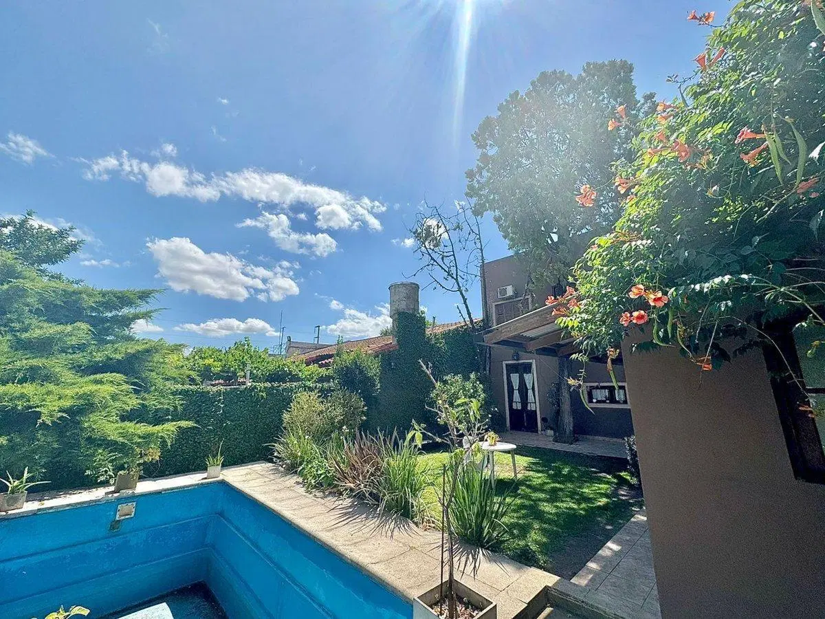 VENTA CASA APTO CRÉDITO ITUZAINGO 4 AMBIENTES 5