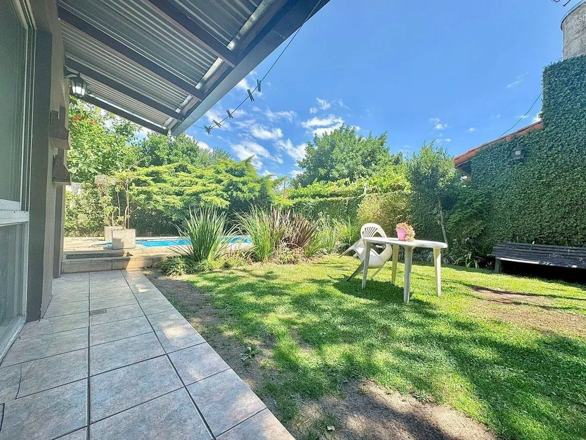 VENTA CASA APTO CRÉDITO ITUZAINGO 4 AMBIENTES 4