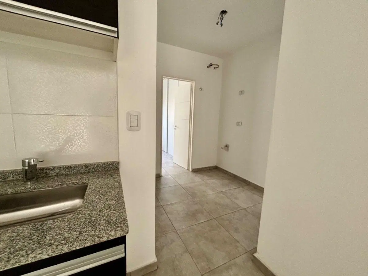 VENTA DEPARTAMENTO 2 AMB SAN JUSTO 4