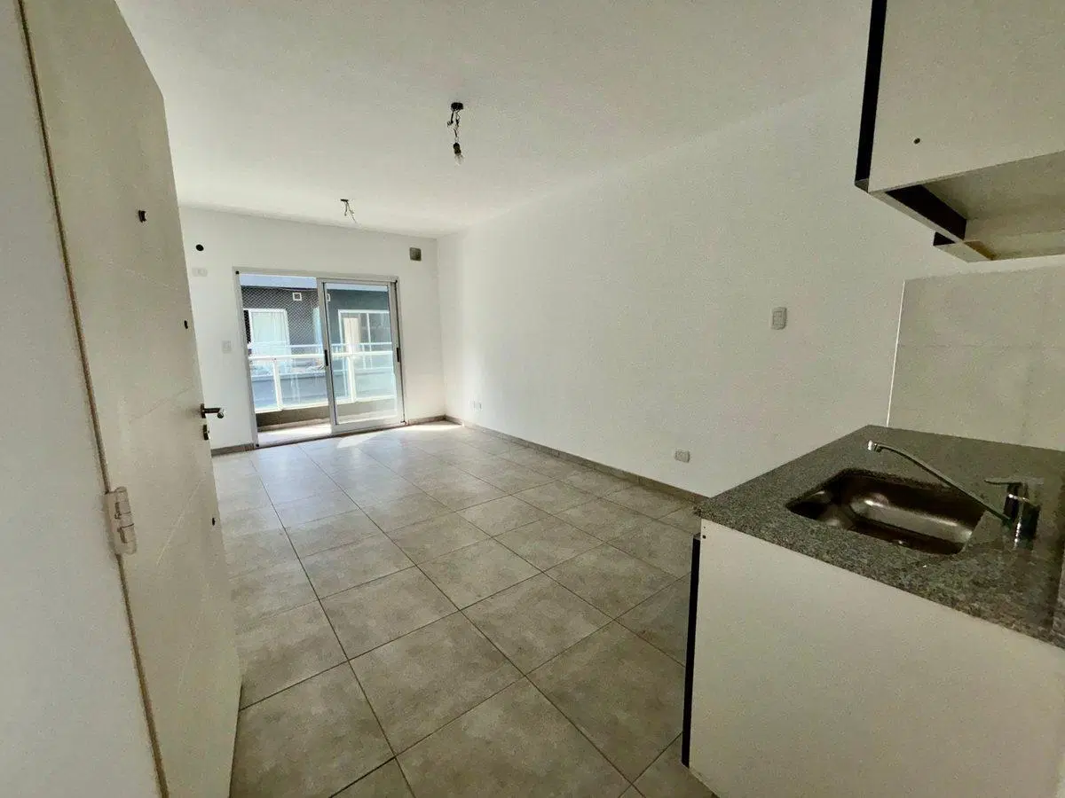 VENTA DEPARTAMENTO 2 AMB SAN JUSTO 5