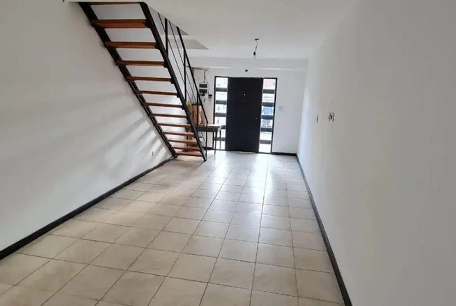 VENTA PH / DÚPLEX 3 AMB  APTO CRÉDITO - HURLINGHAM 2