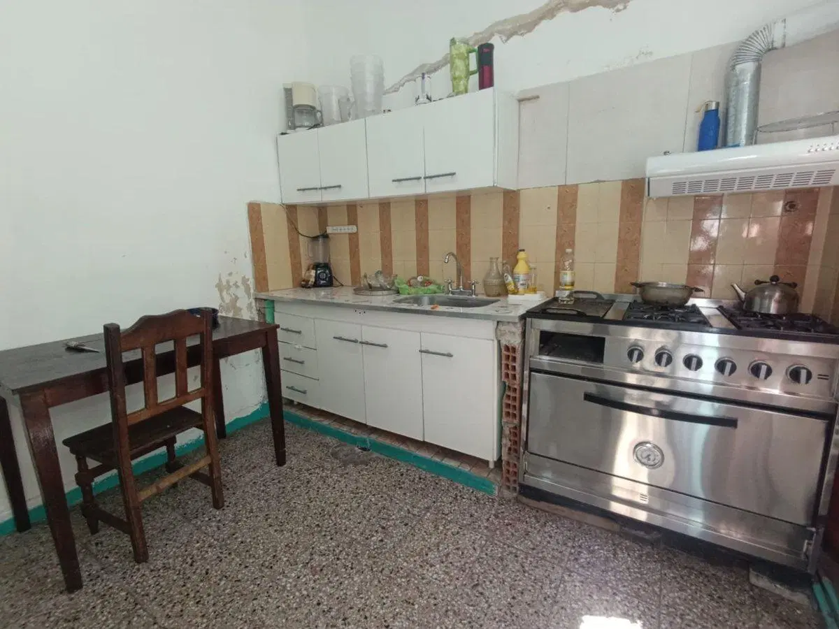 VENTA CASA - PH  MULTIFAMILIAR  6 AMB LA TABLADA 5