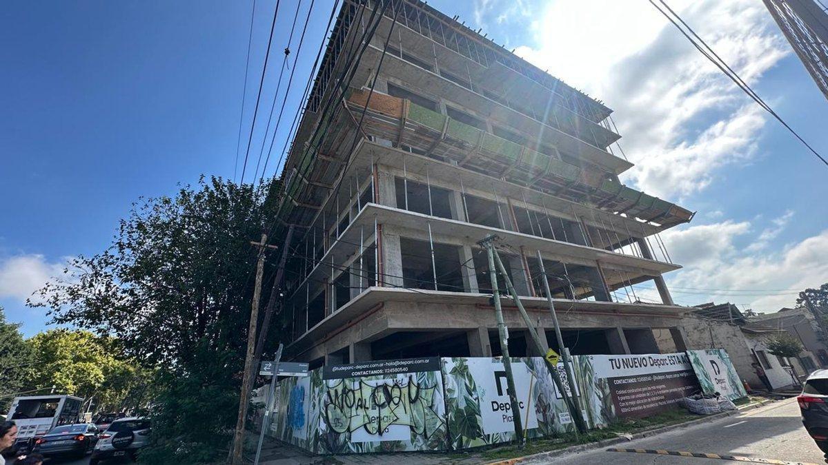 Venta dpto 2amb pozo Deparc Plaza Hurlingham