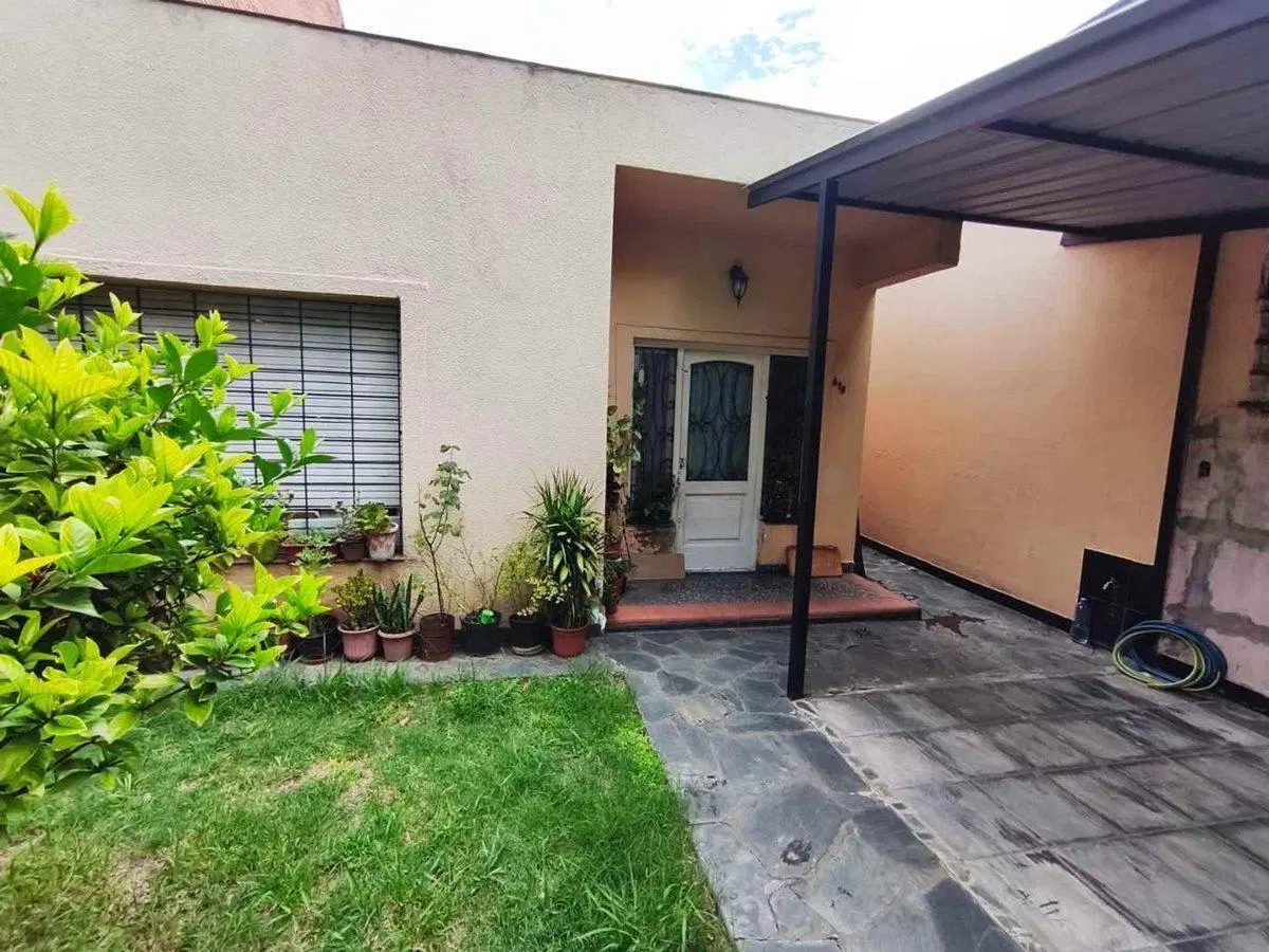 Venta Oportunidad Casa Lote Villa Sarmiento Morón 5