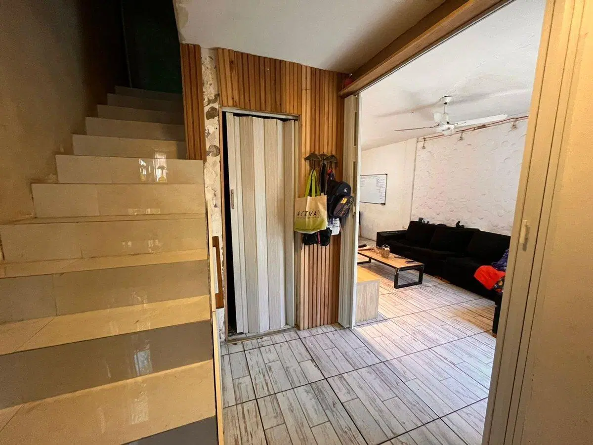 VENTA DUPLEX 4AMB. B. Cartero PERMUTA 3