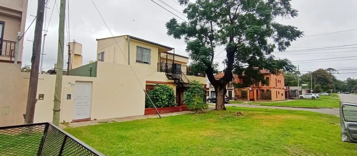 Venta  Casa  y  Departamento 3