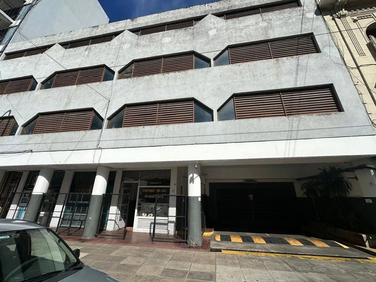 VENTA DE COCHERA EN ALMAGRO IDEAL INVERSOR 3