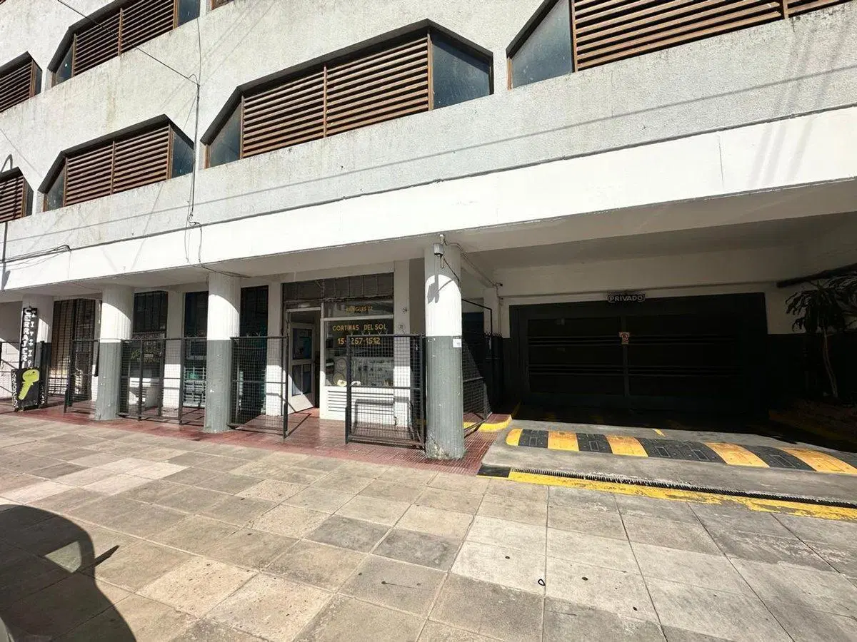 VENTA DE COCHERA EN ALMAGRO IDEAL INVERSOR 3