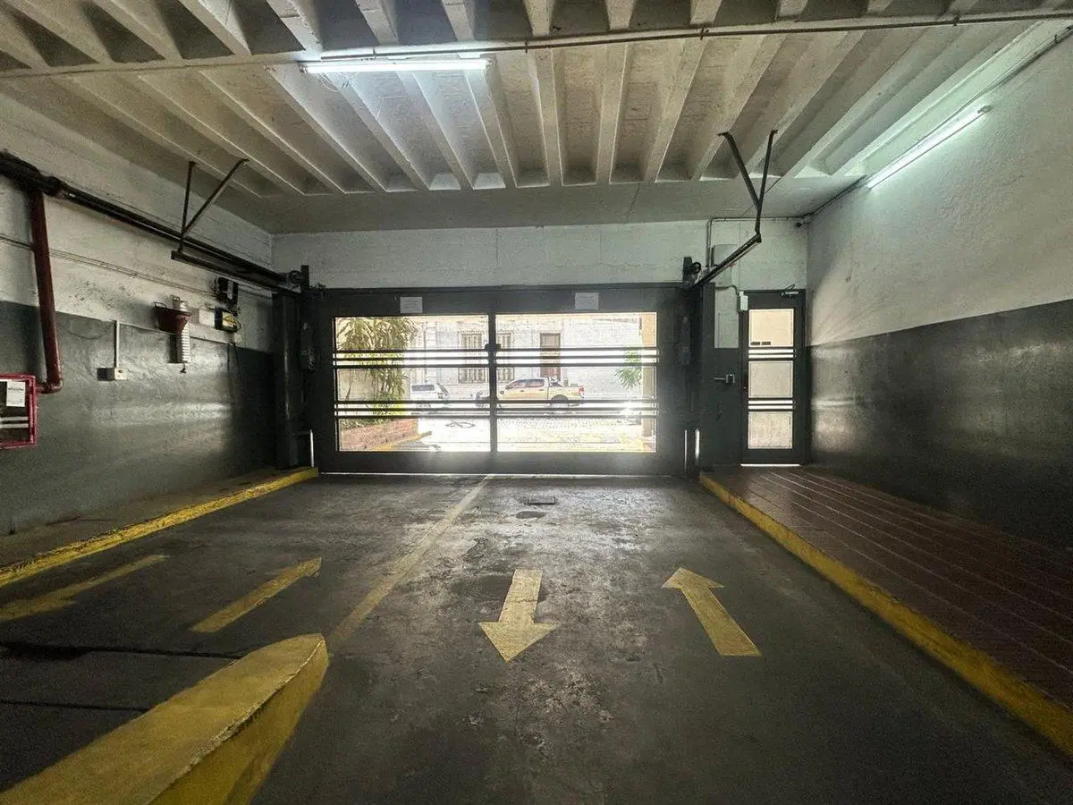 VENTA DE COCHERA EN ALMAGRO IDEAL INVERSOR 5