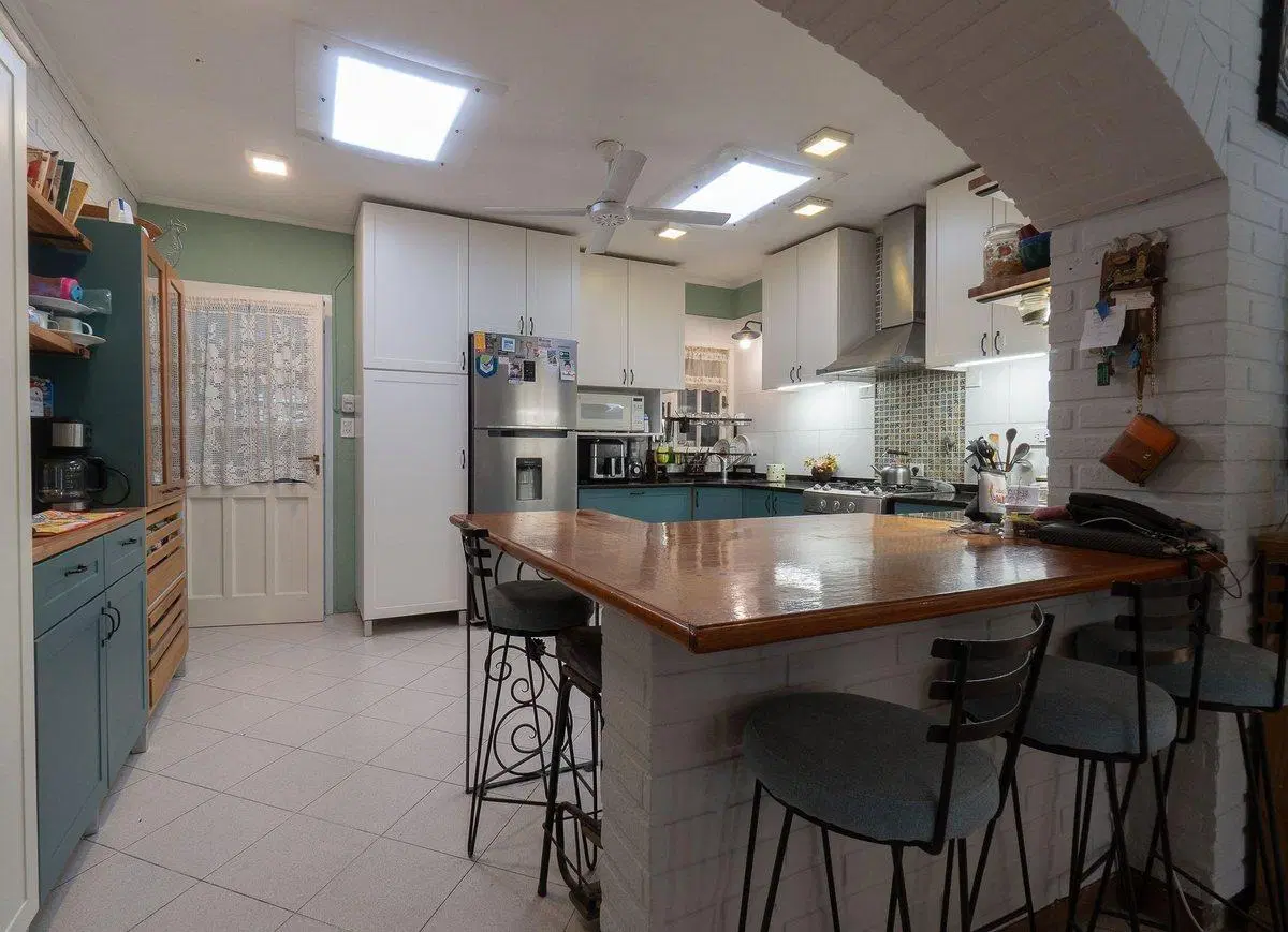 CASA EN VENTA 4 AMB. EN PADUA APTO CREDITO 4