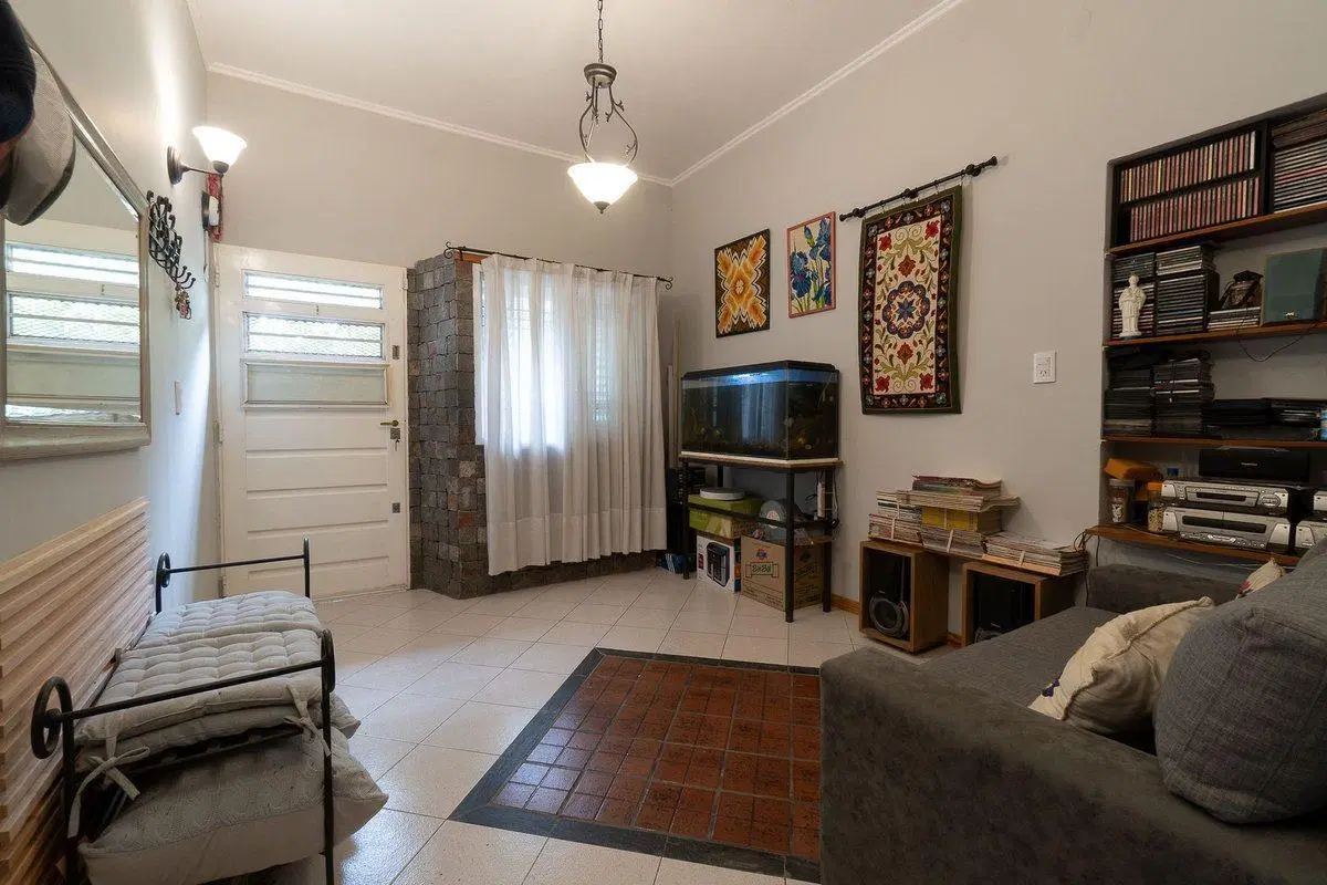CASA EN VENTA 4 AMB. EN PADUA APTO CREDITO 3