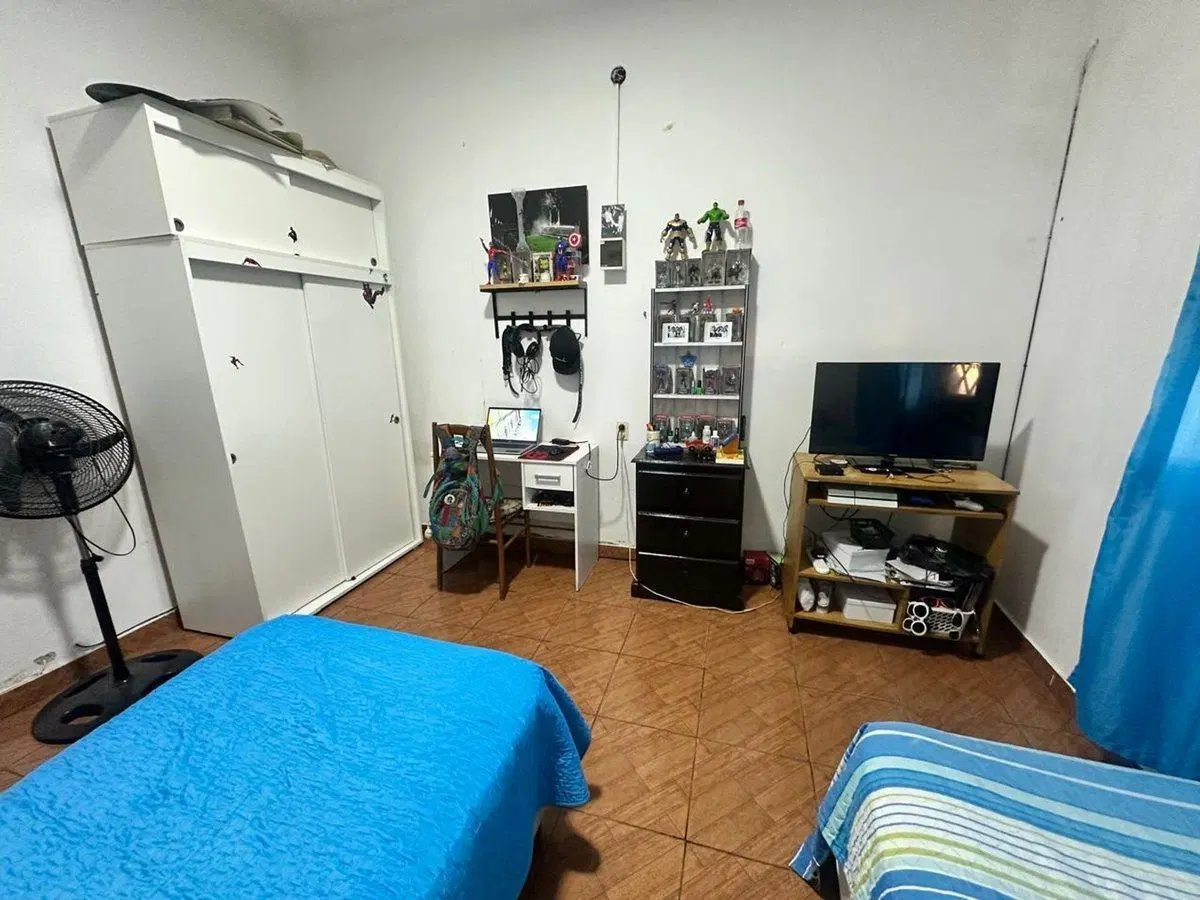 CASA 4 AMBIENTES EN VENTA EN SARANDI APTO CREDITO 4
