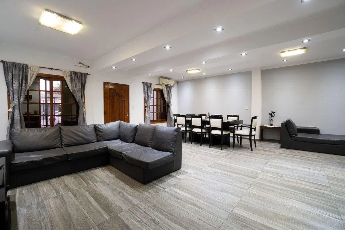 VENTA DE CASA 6 AMBIENTES EN V. TESEI APTO CREDITO 3