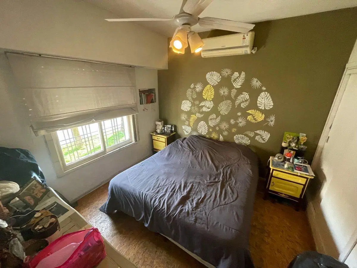 Casa en venta en Luis Guillón ACEPTA PERMUTA 4