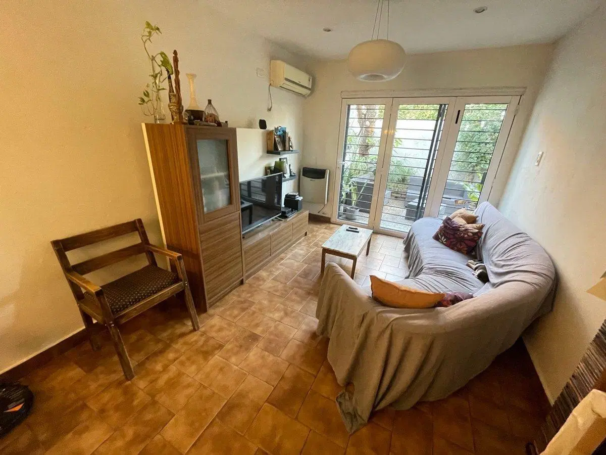 Casa en venta en Luis Guillón ACEPTA PERMUTA 3