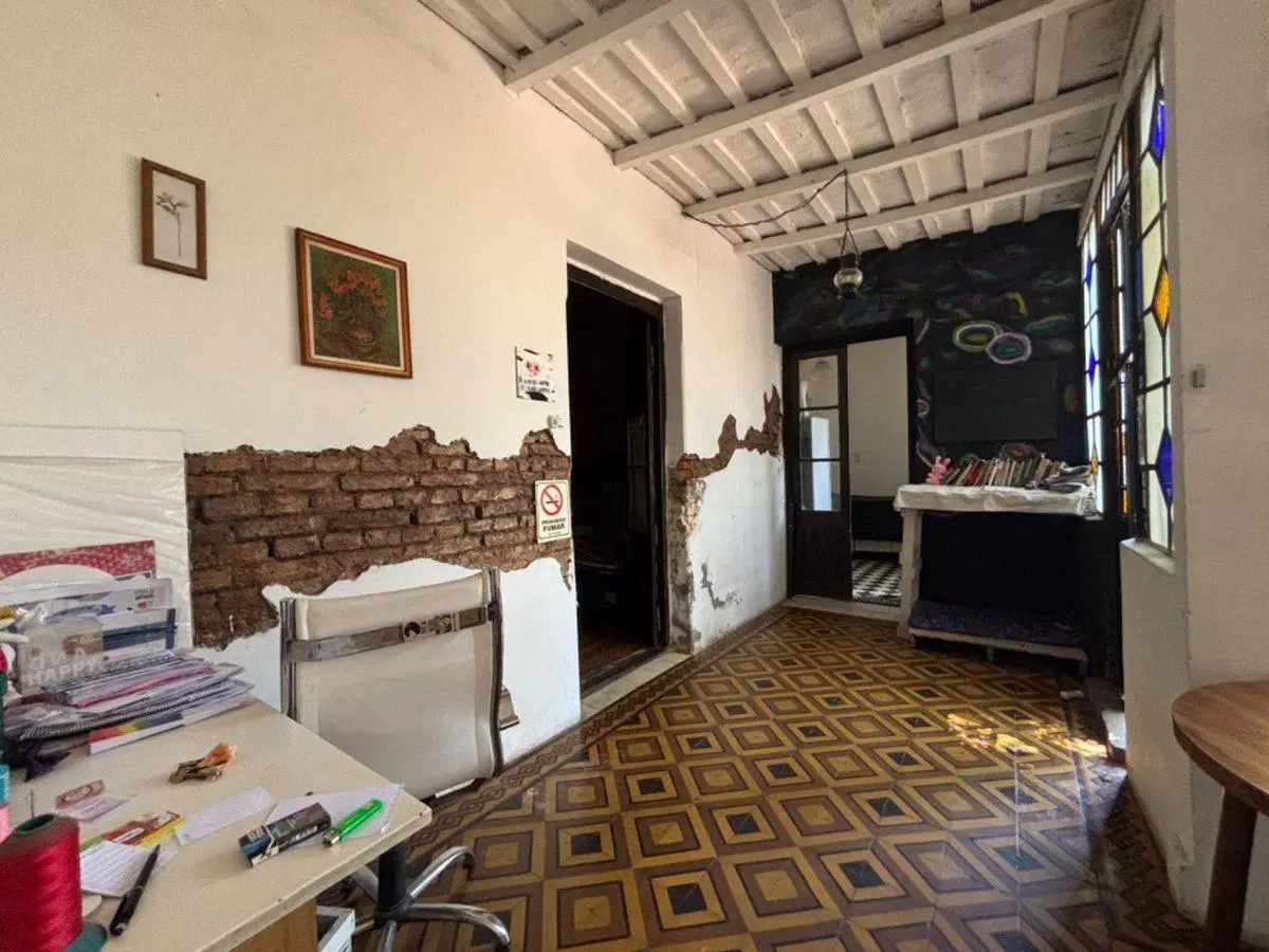 VENTA CASA 5 AMBIENTES MERLO CENTRO 5