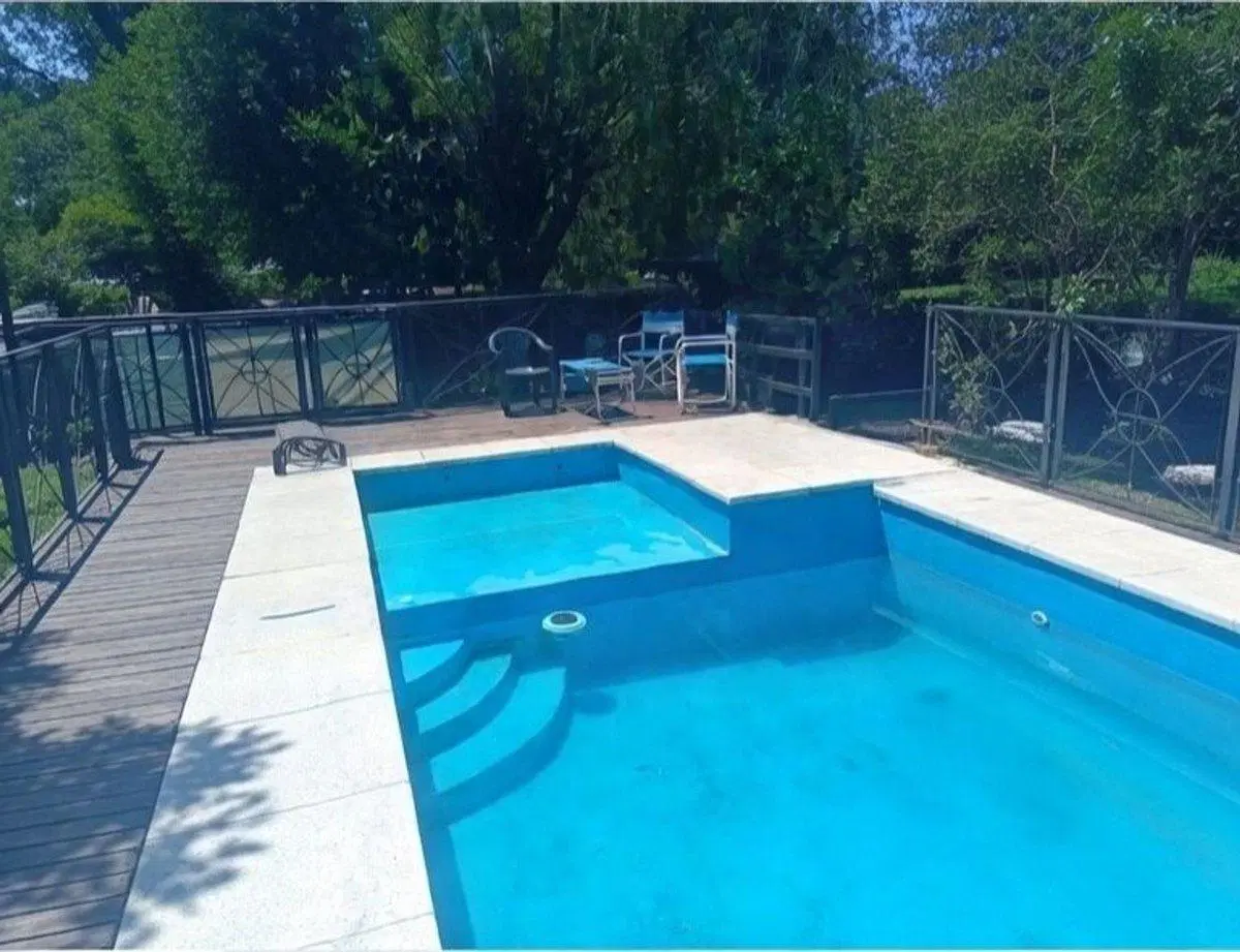 Quinta en venta en Mariano acosta 5