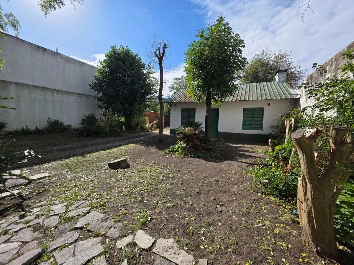 VENTA LOTE 700,m ITUZAINGO PERMUTA 2