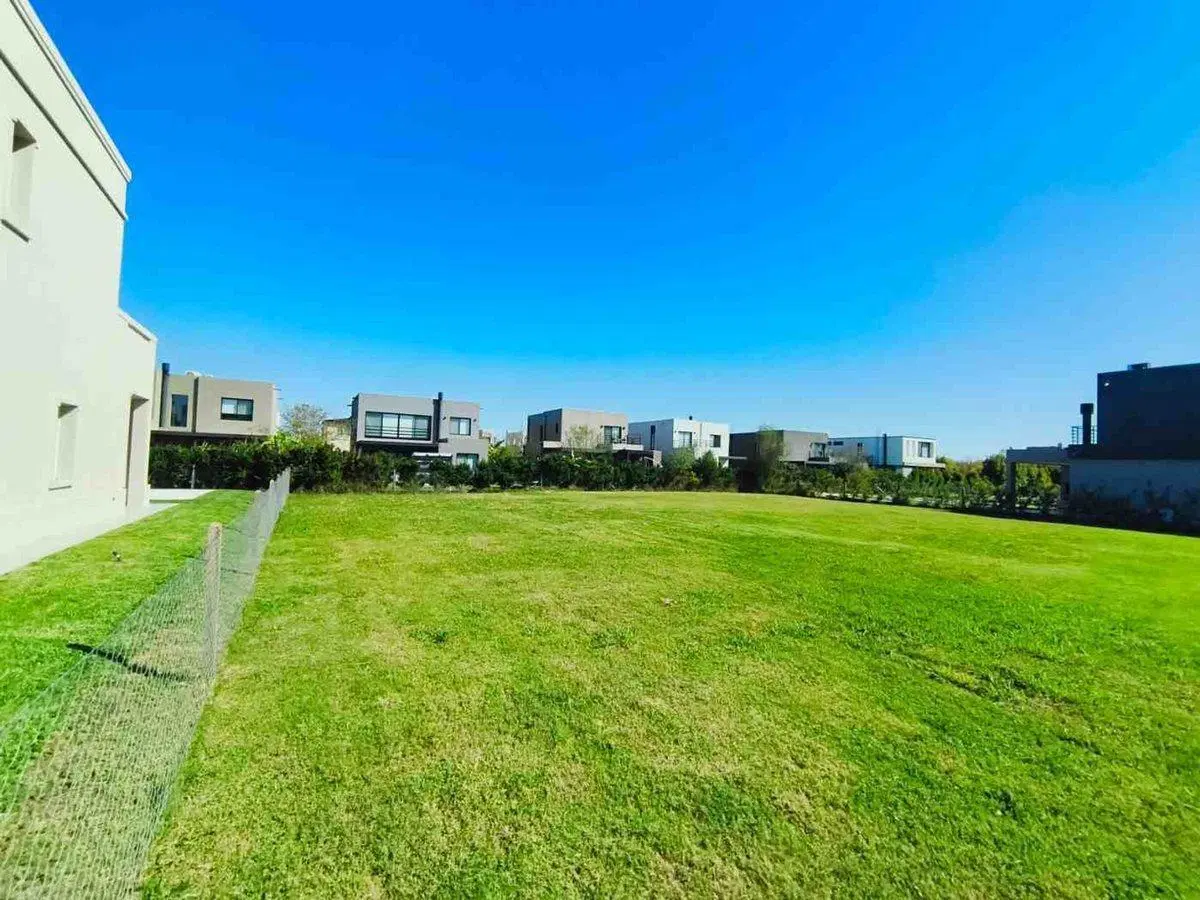Venta Lote Premium en Puertos Araucarias Escobar 3