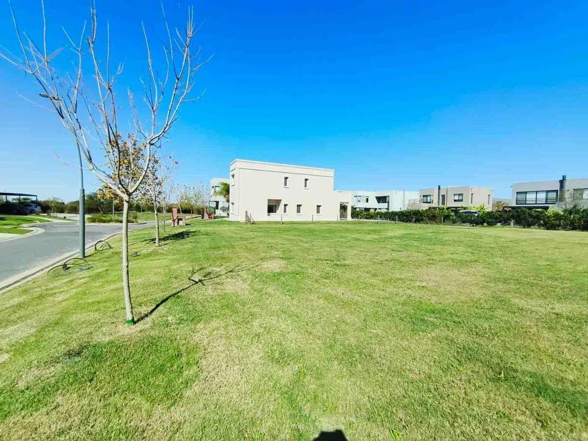 Venta Lote Premium en Puertos Araucarias Escobar 5