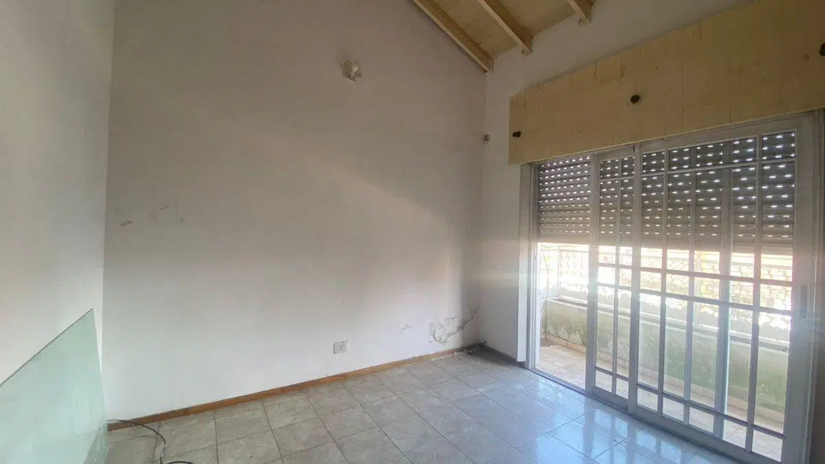 DEPARTAMENTO 2 AMB VENTA MORON APTO CREDITO PATIO 4