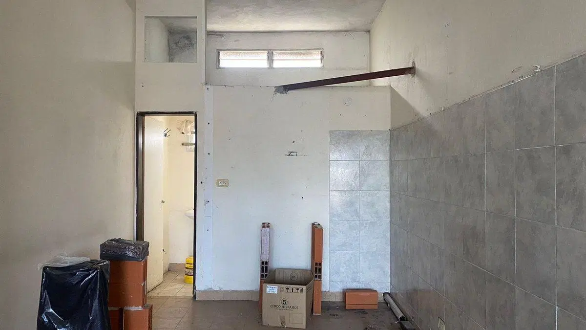 VENTA LOCAL MORON APTO CREDITO FINANCIA 3