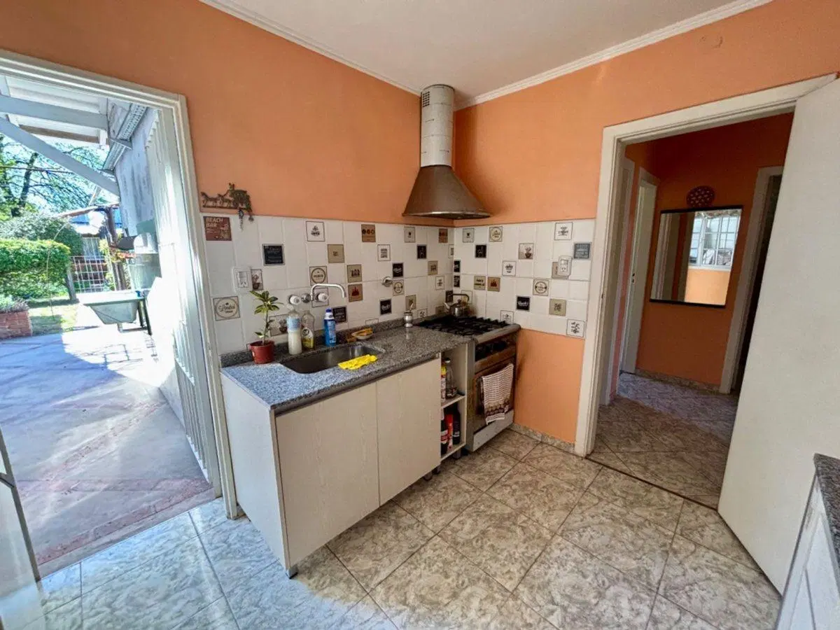 VENTA CASA 6 AMBIENTES MORON MULTIFAMILIAR 5