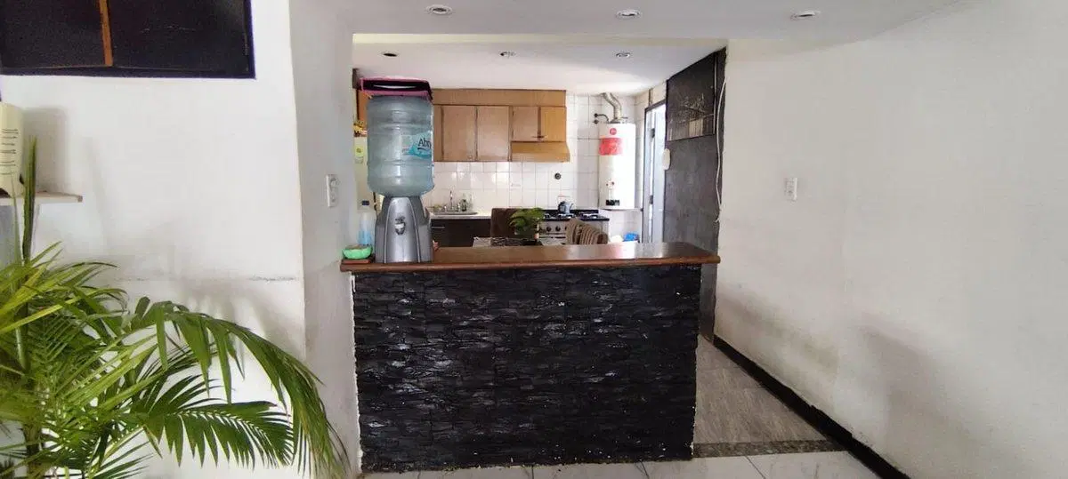 VENTA CASA 3 AMB. I. CASANOVA APTO CRÉDITO GARAGE 5