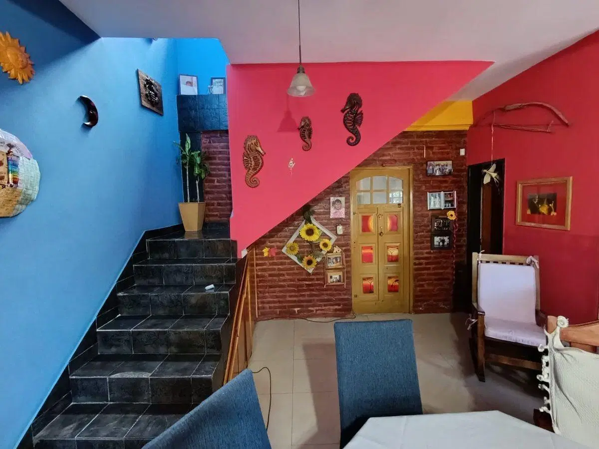 VENTA CASA 5 AMB. MULTIFAMILIAR HURLINGHAM-PILETA 5