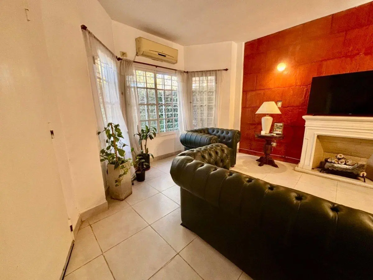 VENTA CASA 4 AMB HURLINGHAM COCHERA 5