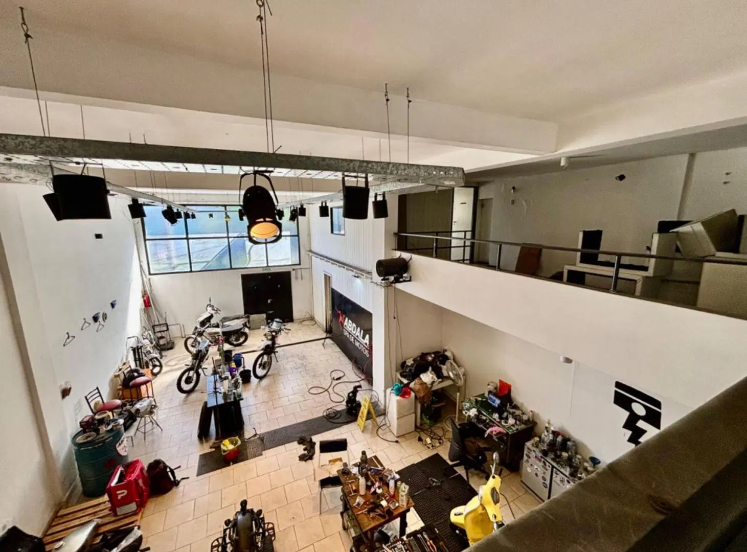 ALQUILER DEPÓSITO LOCAL COMERCIAL MORON 2