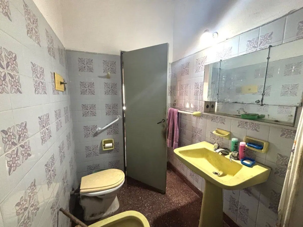 VENTA CASA 4 AMB EN EL PALOMAR LOTE 370mts2 3