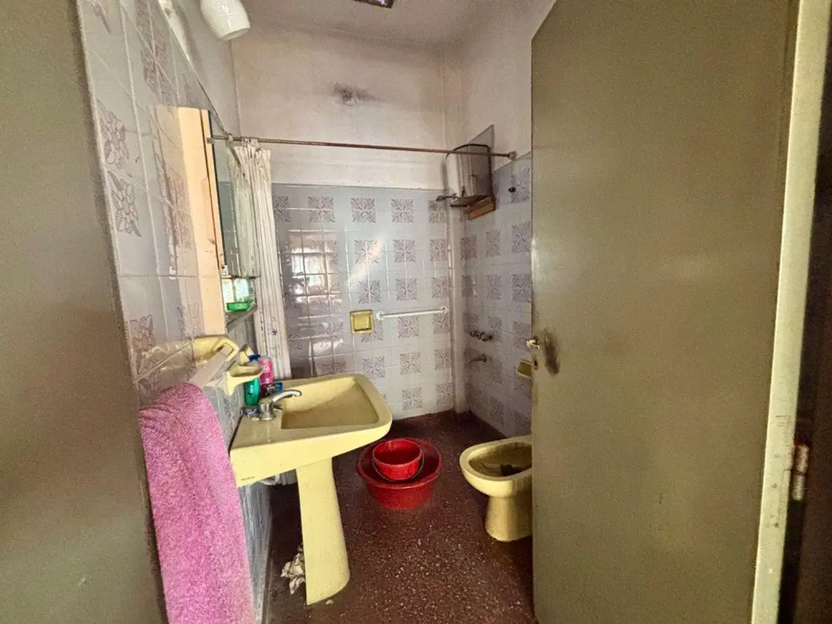 VENTA CASA 4 AMB EN EL PALOMAR LOTE 370mts2 5