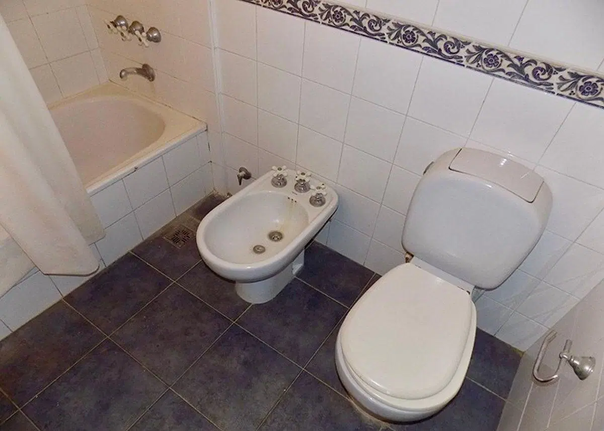 VENTA CASA PH 3 AMBIENTES HURLINGHAM COCHERA 4