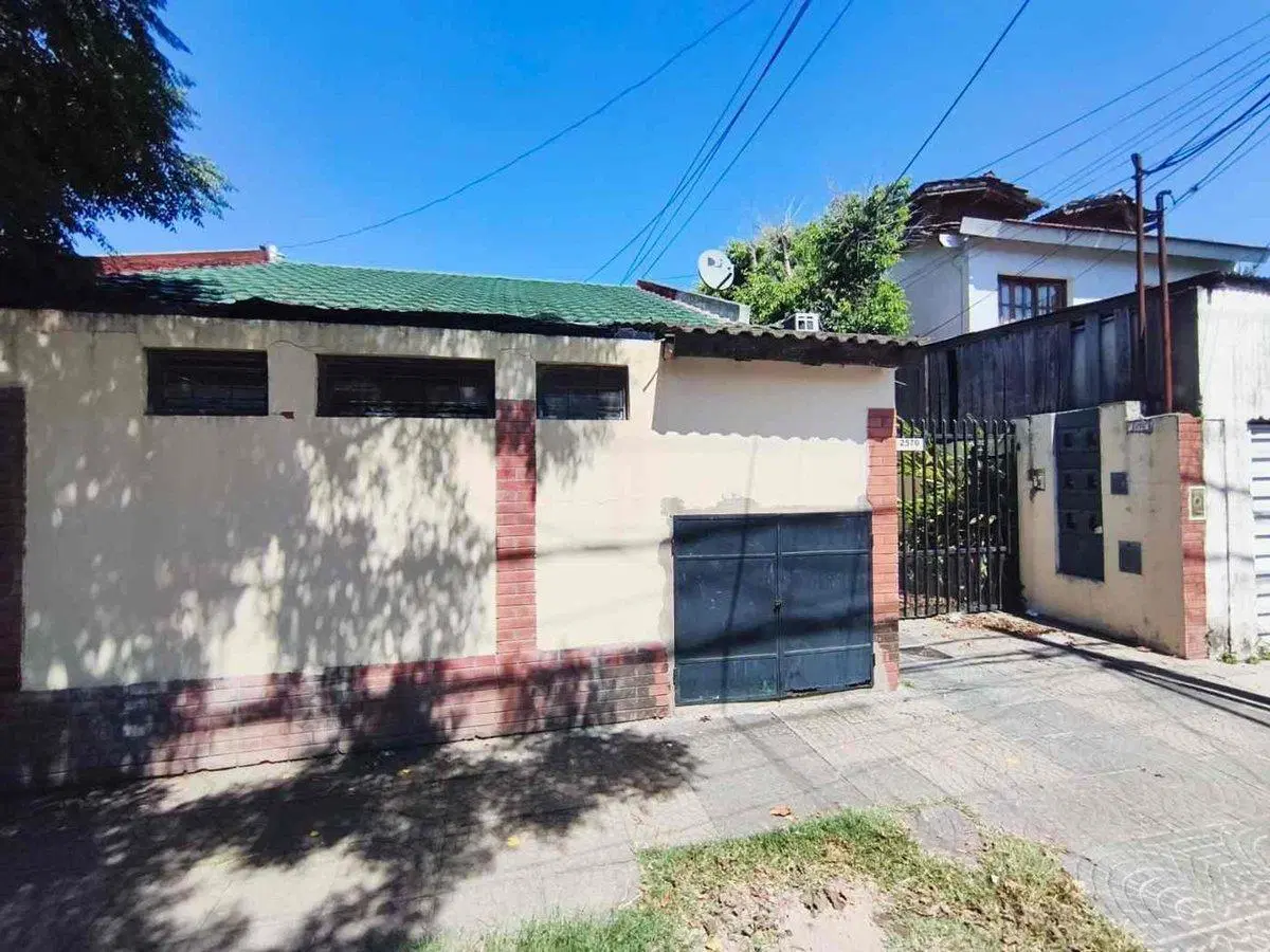 Venta PH 3 AMB 2 dormitorios Parrilla Cochera 2