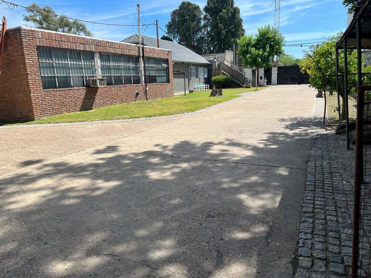 Predio Logístico 3600 M2 Ideal Industria 4 Naves
