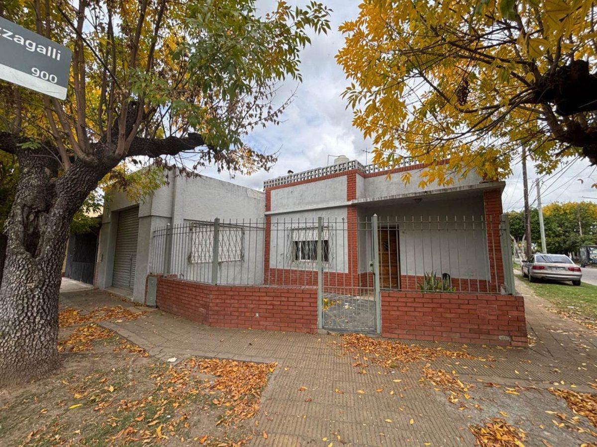 VENTA CASA 5 AMB COCHERA VILLA TESEI