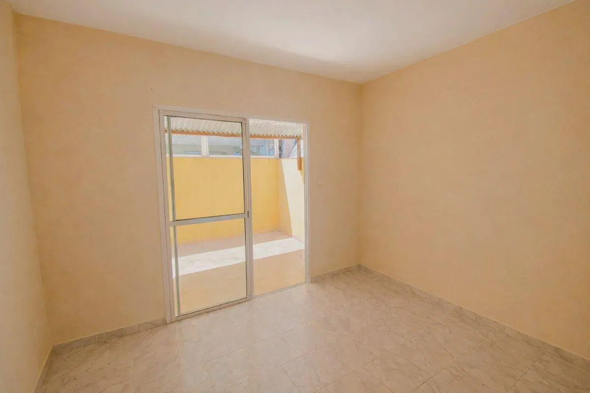 ALQUILER MONOAMBIENTE CON DIVISION - VILLA TESEI 5
