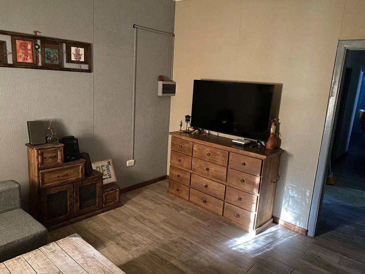 CASA EN VENTA 3 AMBIENTES -APTA CREDITO 5