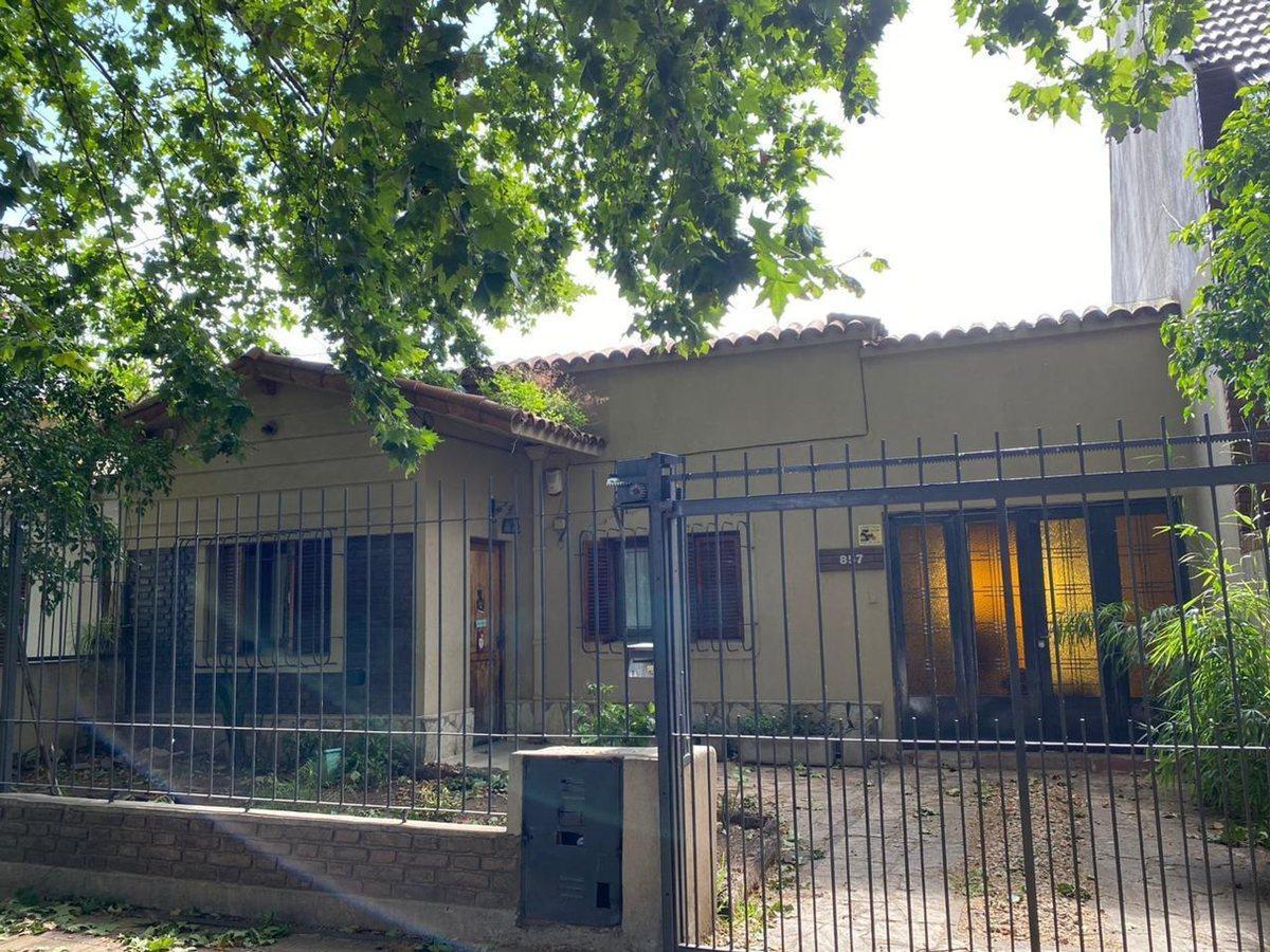 CASA EN VENTA 3 AMBIENTES -APTA CREDITO