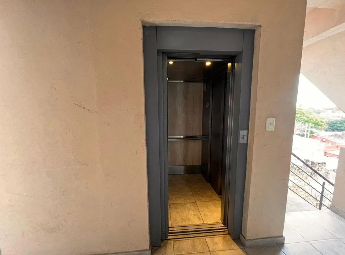 Venta departamento 2 amb. Hurlingham. 3