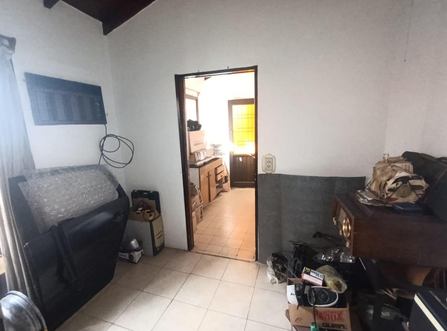 VENTA LOTE TERRENO 244 MTS VILLA SARMIENTO AP CRE