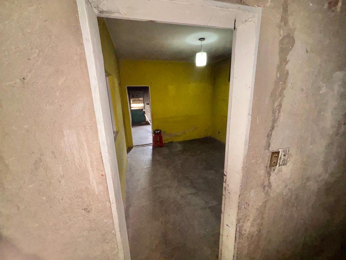 Foto de Lote en venta con construcción en Hurlingham, imagen 3