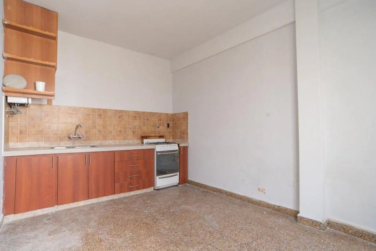 VENTA DEPARTAMENTO 3 AMBIENTES FRENTE SAN MARTÍN 4