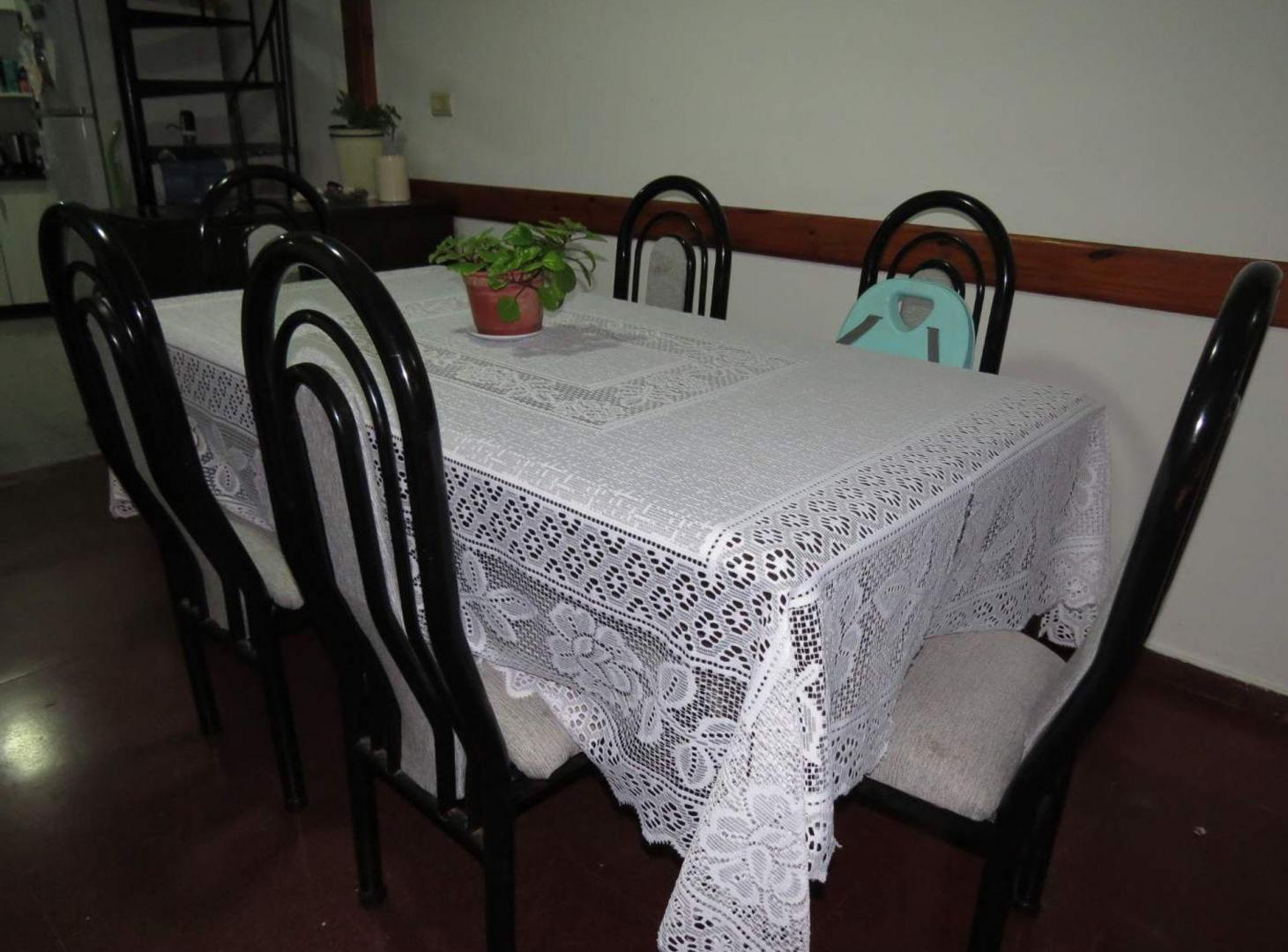 Foto de VENTA DE PROPIEDAD 5 AMBIENTES EN VILLA TESEI, imagen 2