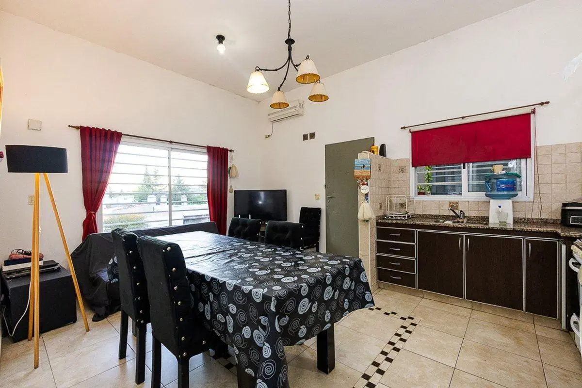 VENTA DEPTO 2AMB SIN EXPENSAS COCHERA MORON PERMUT 3